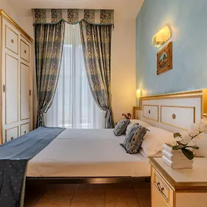 King 3*, Rimini İtalya